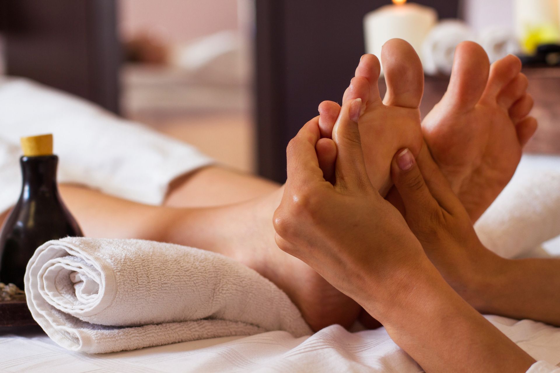Massage aux huiles aromatiques et réflexologie plantaire - Solo - 1h30