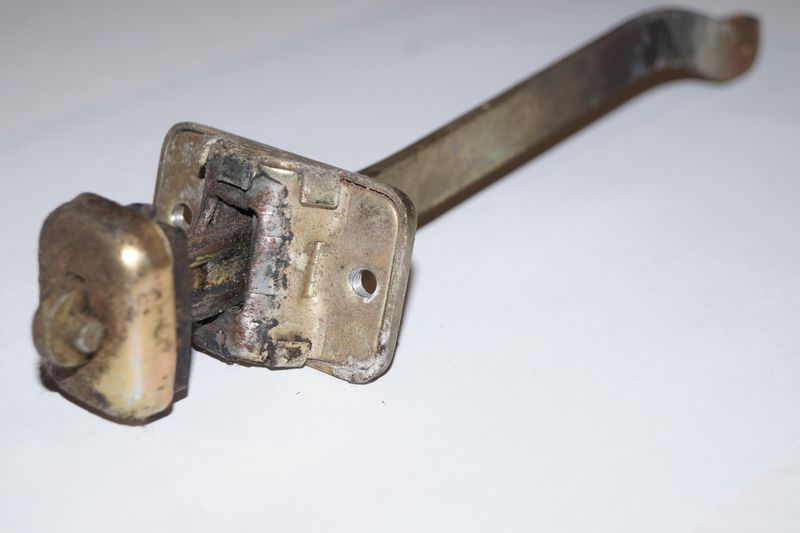 #045 Door Holder / Door Catcher