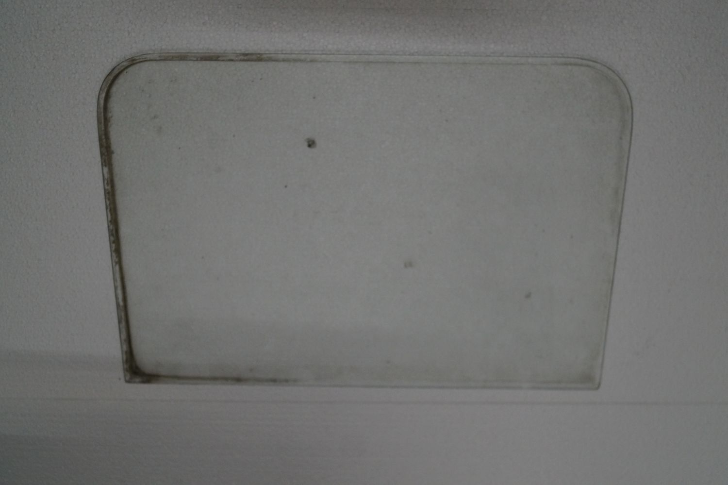#087 Stationairy Window, Low Version