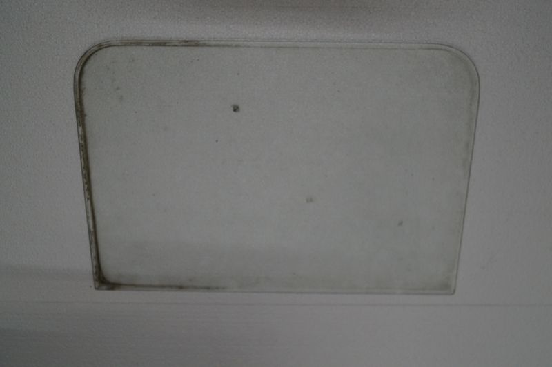 #087 Stationairy Window, Low Version