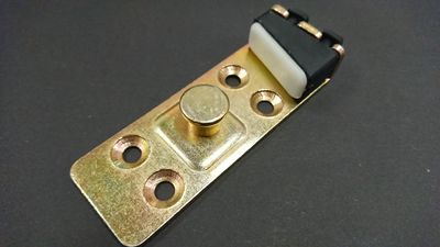 #130 Striker Pin RIGHT