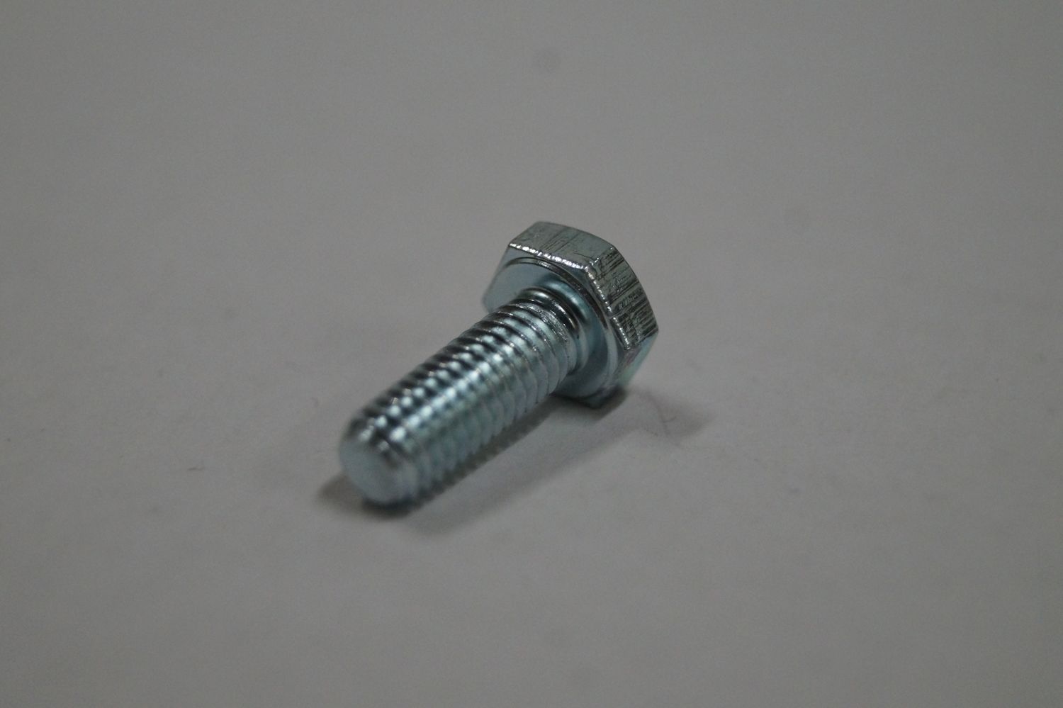 #118 Bolt