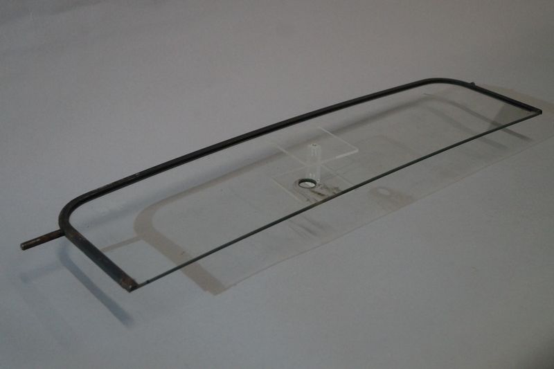 #225 Pop-Out Window, Left-High, 1st gen.