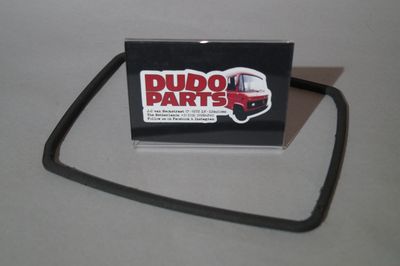 #048 Headlight seal, between Glass and headlight frame