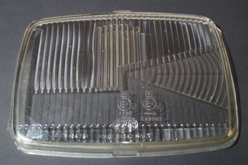 #040 Lens / glass for Duplo headlight, LEFT Hella