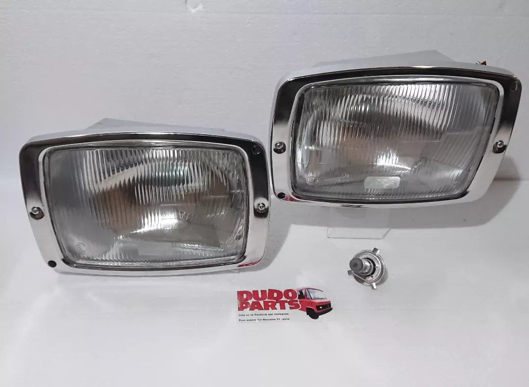 #041 Lampunit LEFT &amp; RIGHT Aftermarket H4 SET