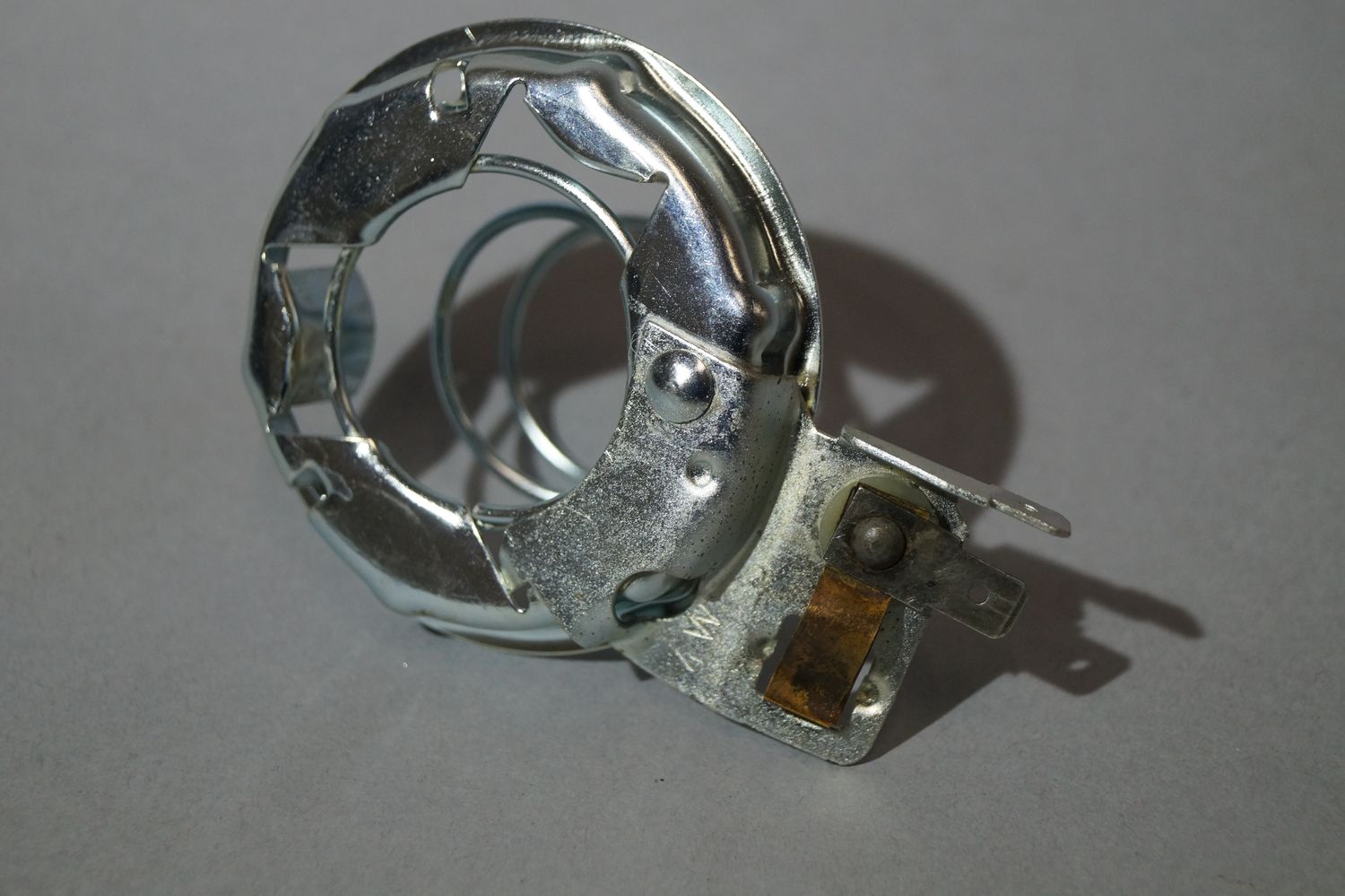 #050 Lamp socket H4