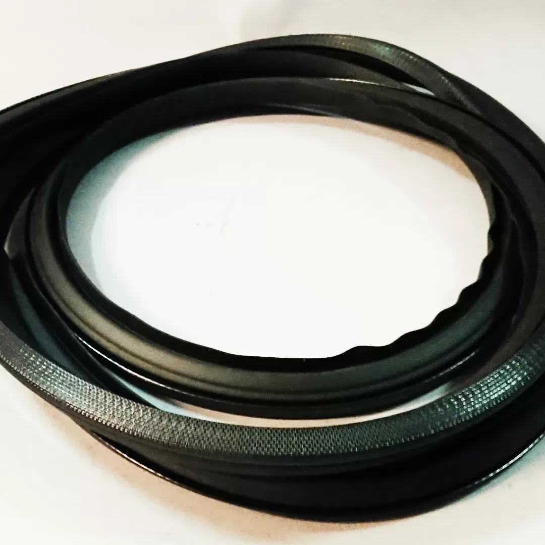 Seal for outside engine hood, rain-gutter.  Wide-body / Breitmail / Jumbo version