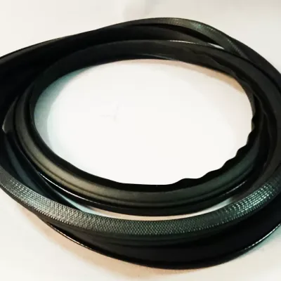 Seal for outside engine hood, rain-gutter.  Wide-body / Breitmail / Jumbo version