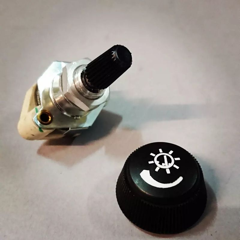 Dashboard light dimmer switch &amp; knob
