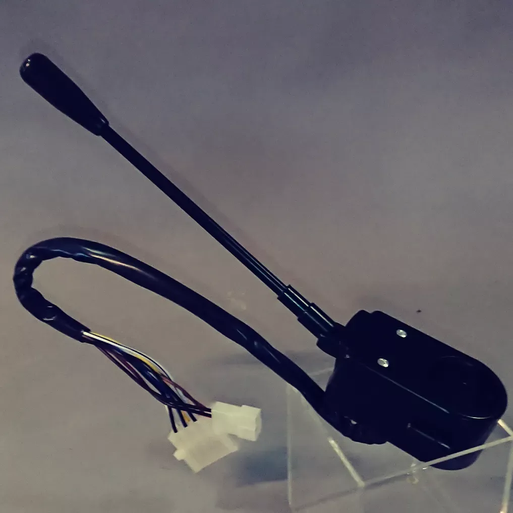 Steering column switch for turnsignal turnsignal, horn &amp; Highbeam