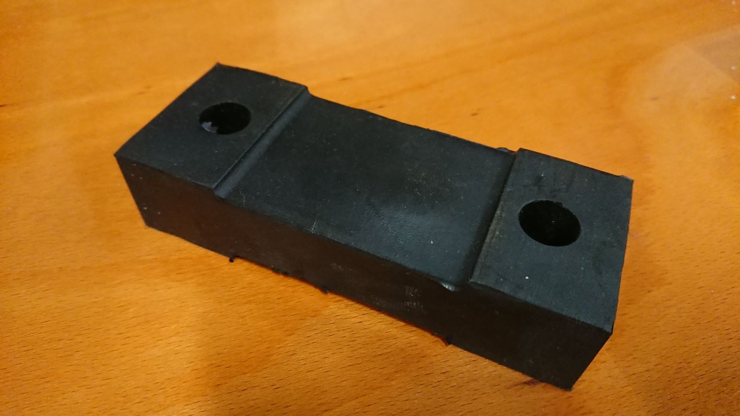 Uitlaat ophang rubber