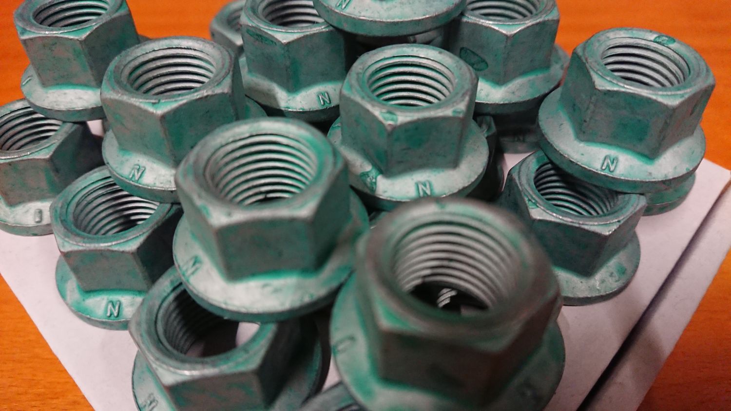 28x Wheelnut original SET