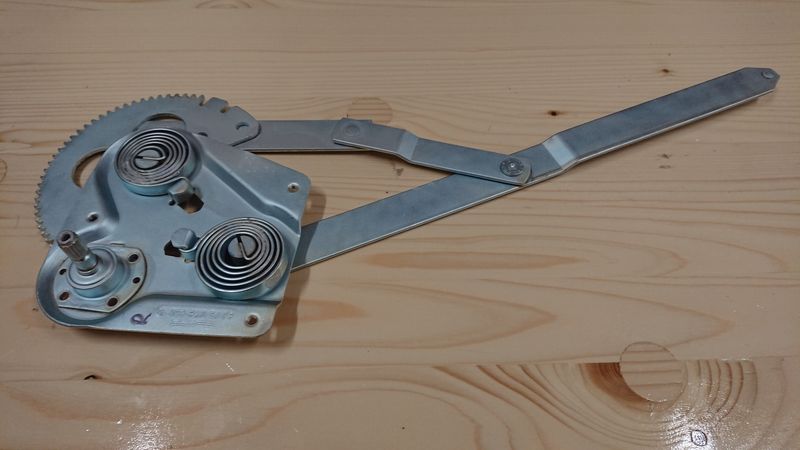#169 Window Lifting mechanism, right side, Refurbished