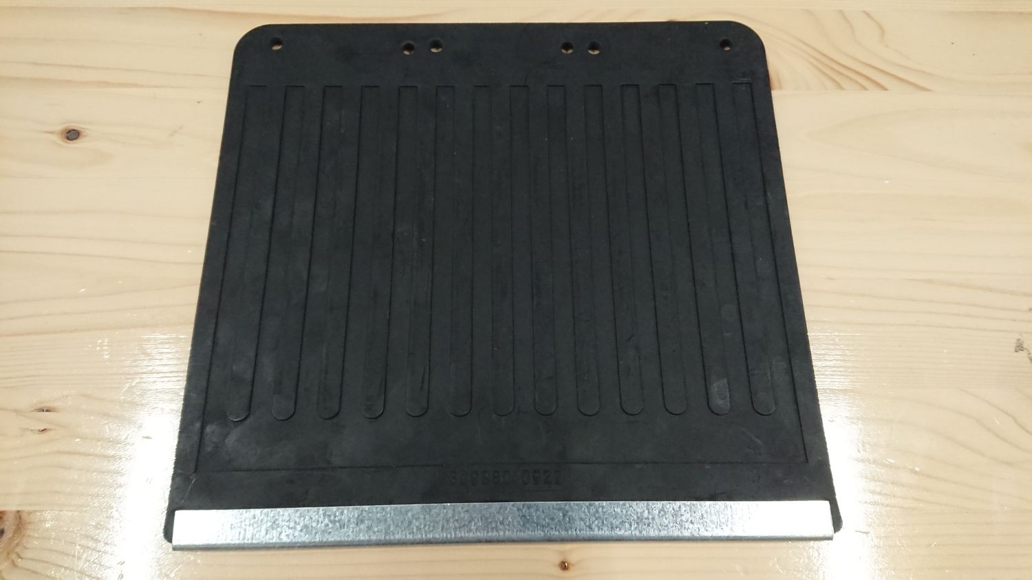 2x Original Mudguards / Mudflaps for front axle. 27 x 29 cm SET!