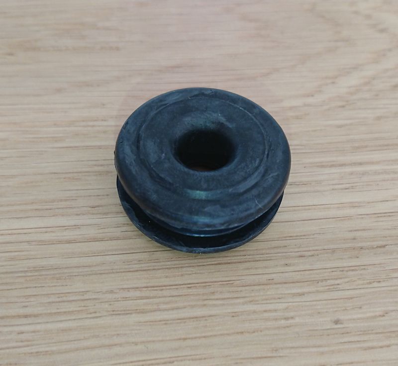 30mm Rubber Shift lever bearing / bushing on side of gearbox