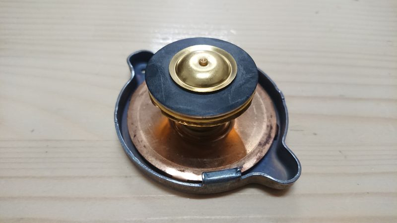 Radiator Cap 0,4 Bar