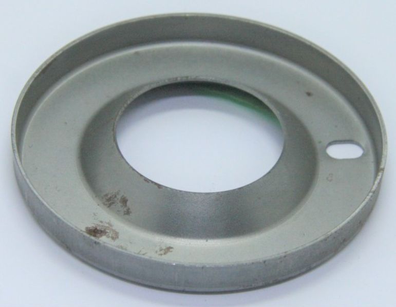 #009 Oil catcher rear axle, differential side