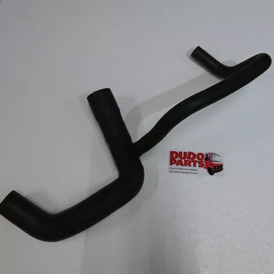 #060 Radiator hose (OM314, from heat exchanger to waterpump) T-Shape