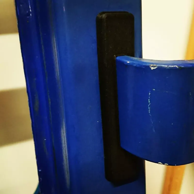 #027 Door hinge seal / hinge rubber LARGE, 11cm high