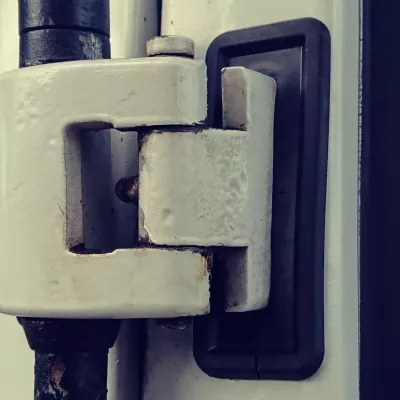 #027 Doorhinge Seal, SMALL Mercedes-Benz G-Class