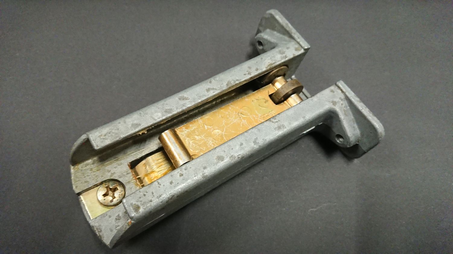 #044 Original Door holder / Door catcher