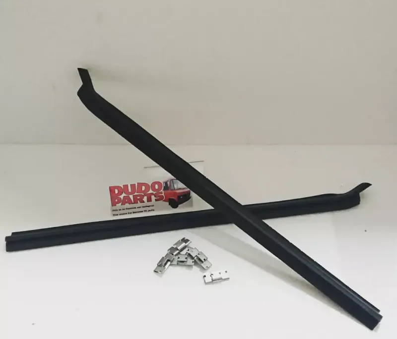 #274 Horizontal seal, outside roll-down window, weather strips, SET including Clips! #274 Horizontal seal, outside roll-down window, weather strips, SET including Clips!