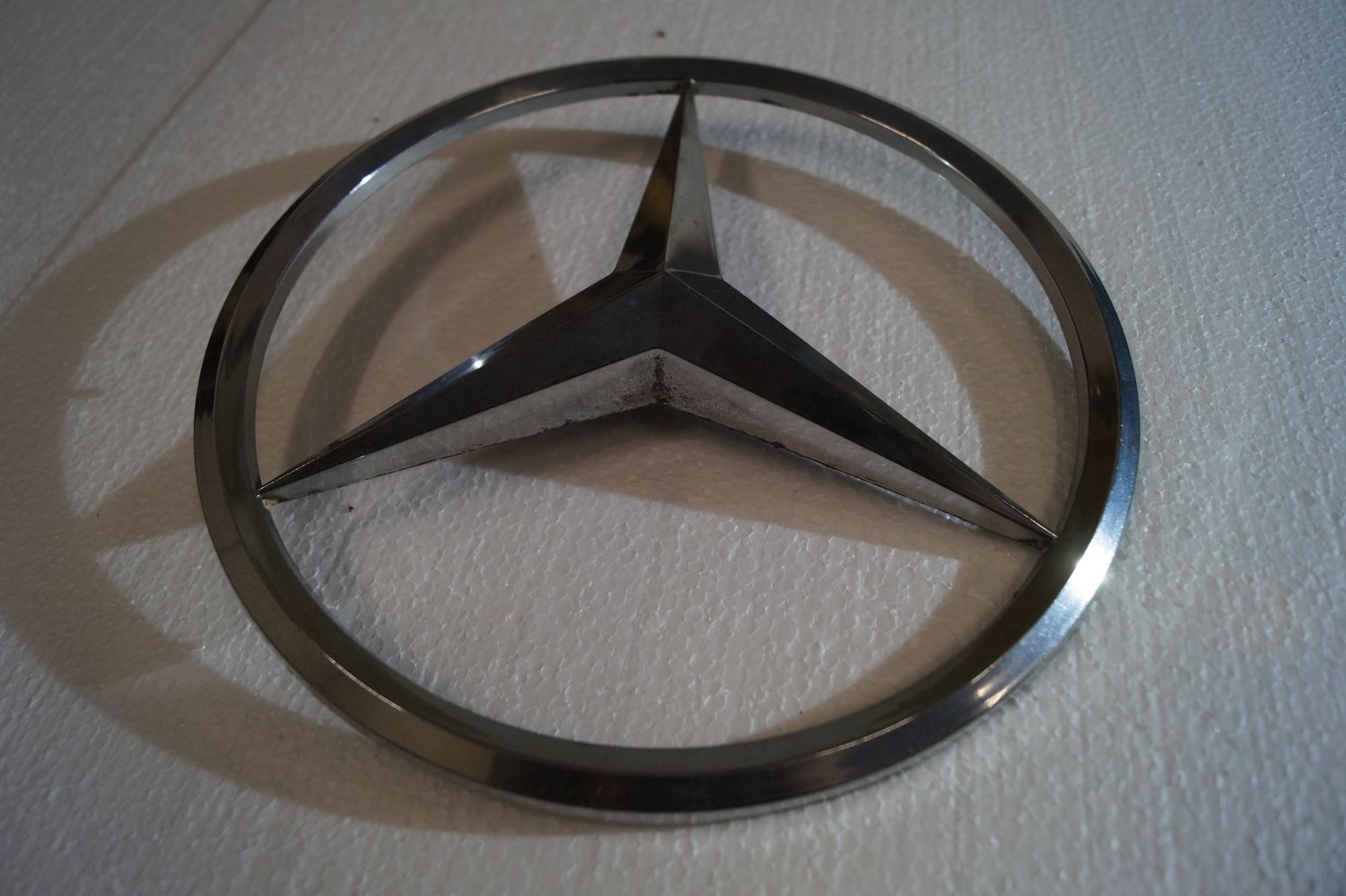 #009 Star Emblem for grille Large METAL Chromed
