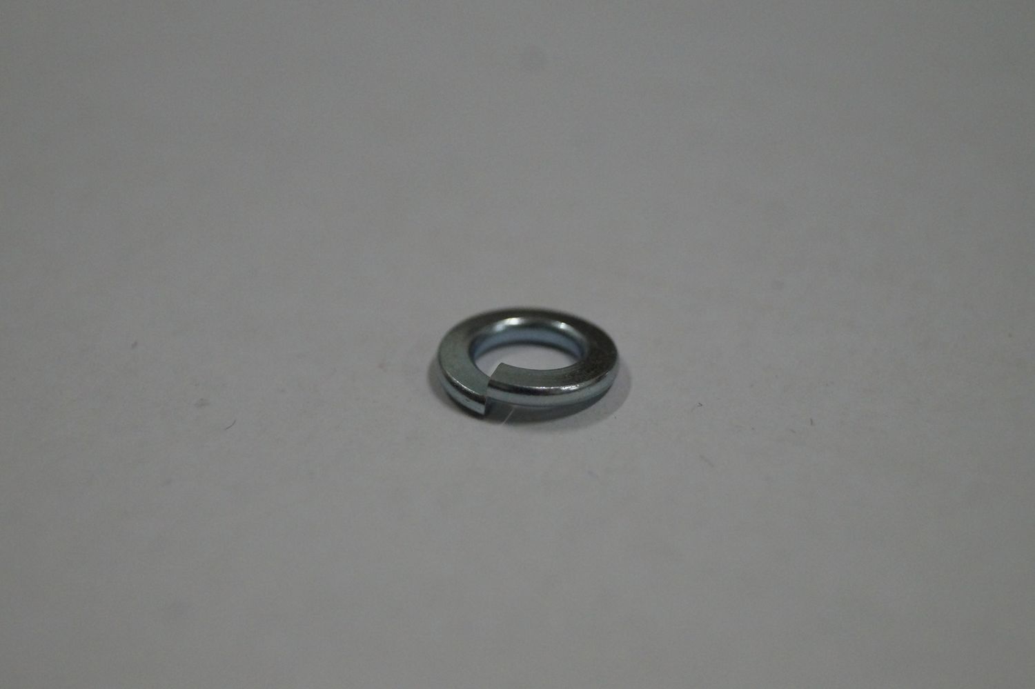 #021 Spring lock washer for Grille Star emblem #009