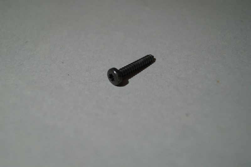 #182 Screw for turn signal indicator glass