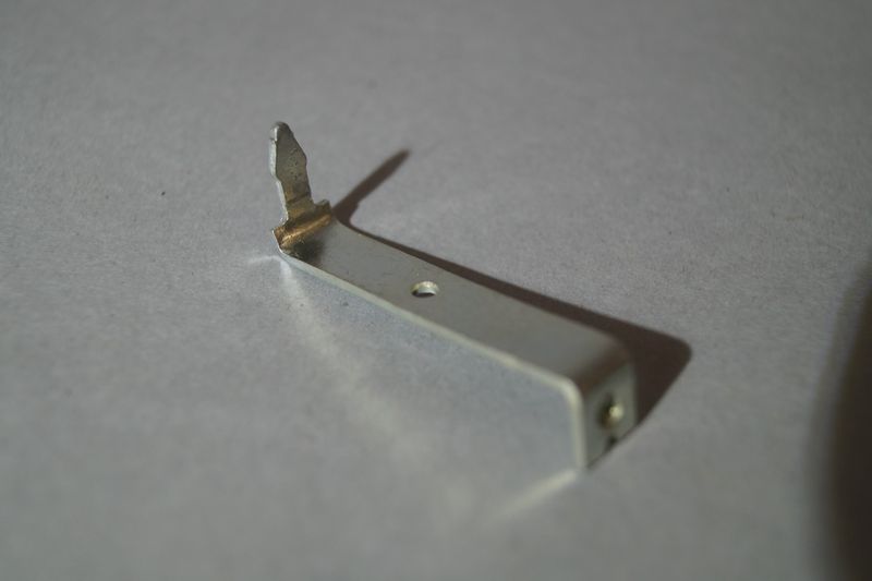 #025 Headlight adjustment Clip LONG