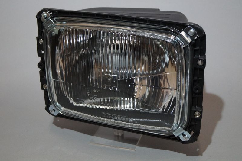 #065 Lampunit Headlight Aftermarket, plastic, Right, H4