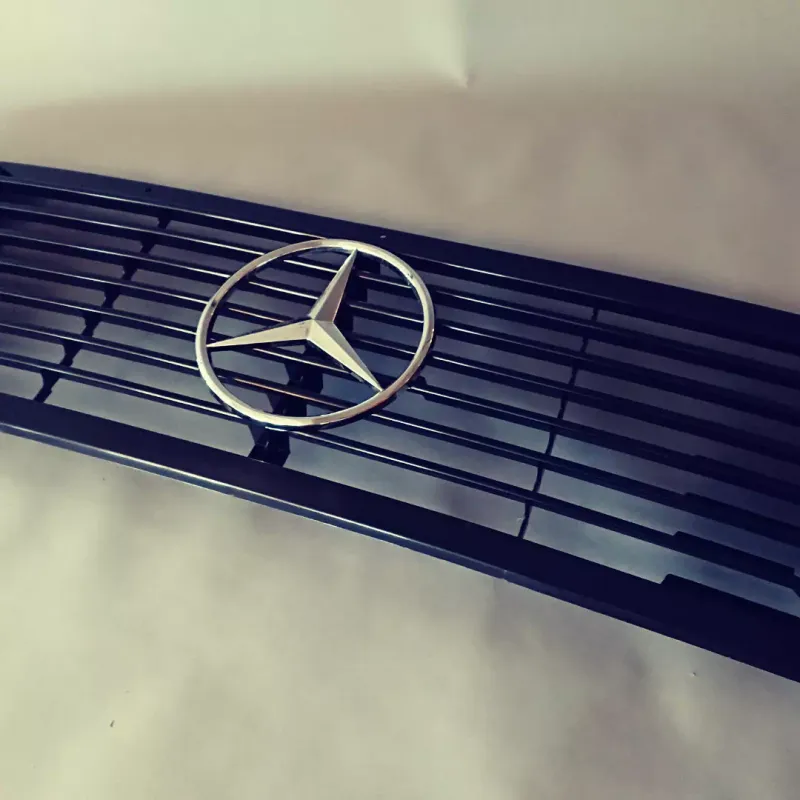 #016 Plastic Grill, second generation