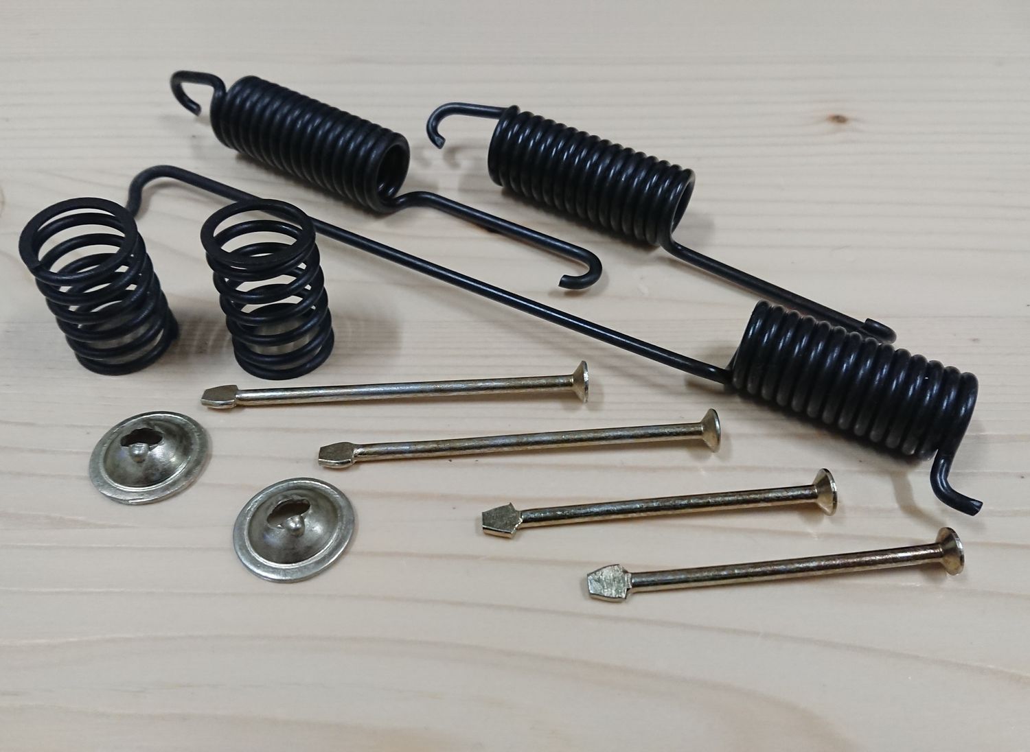 BrakeShoe attachment &amp; Spring SET, Aftermarket