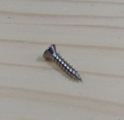 #215 Screw for Steering column mounted Switch Reset (turn signal indicator)