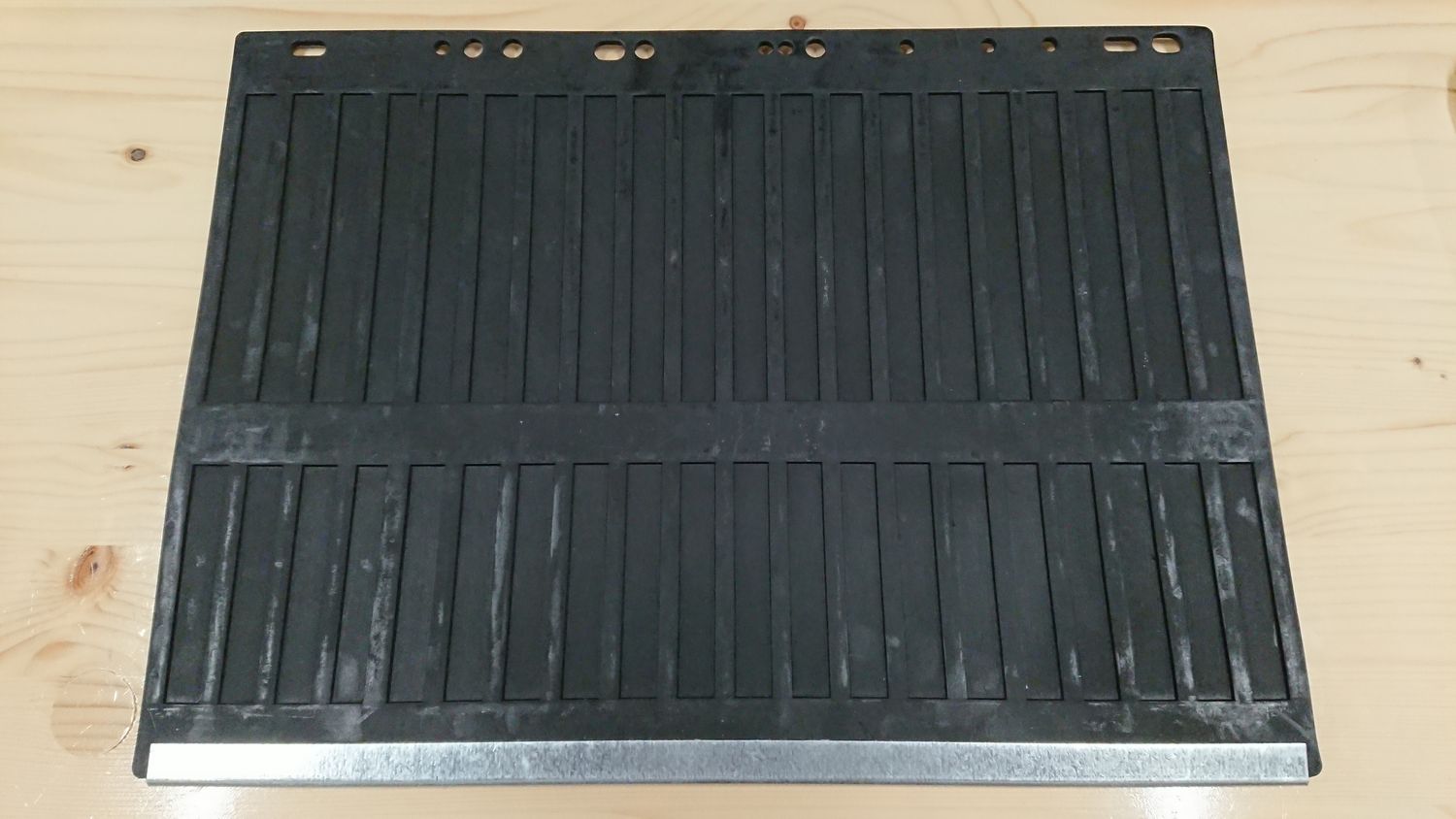 #300 Original Mudguards / Mudflaps for rear axle. 35 x 48 cm SET!