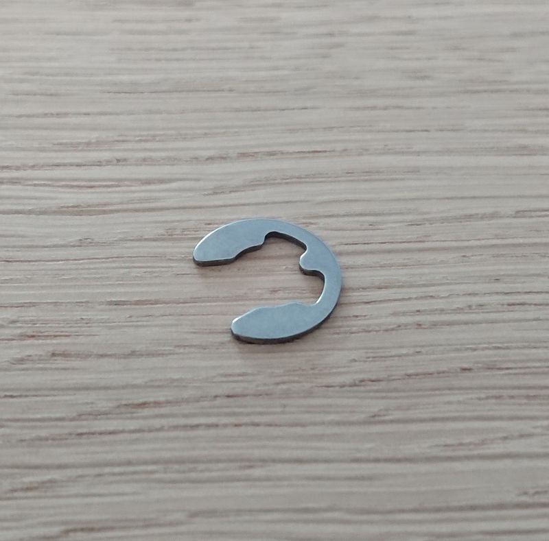 #099 Metal Clip for Shift lever bearing / bushing on side of gearbox
