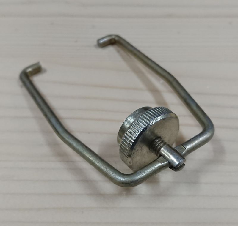 #115 Tension bracket Set for Fuel Filter on OM314 &amp; OM352