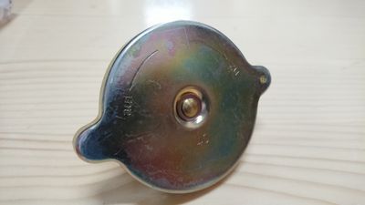 #005 Radiator Cap 0,4 Bar aftermarket