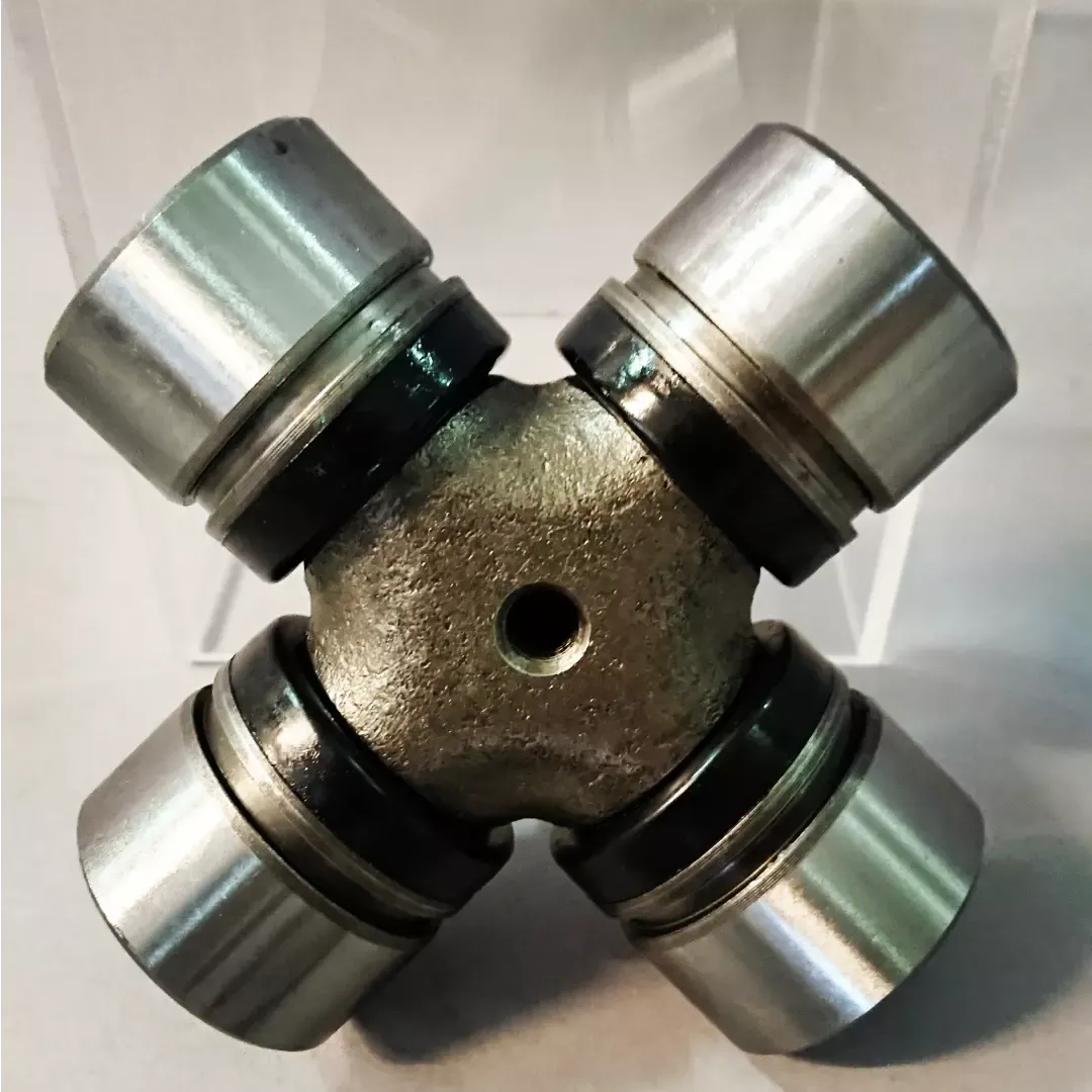 #056 Universal Joint for propshaft, with grease nipple