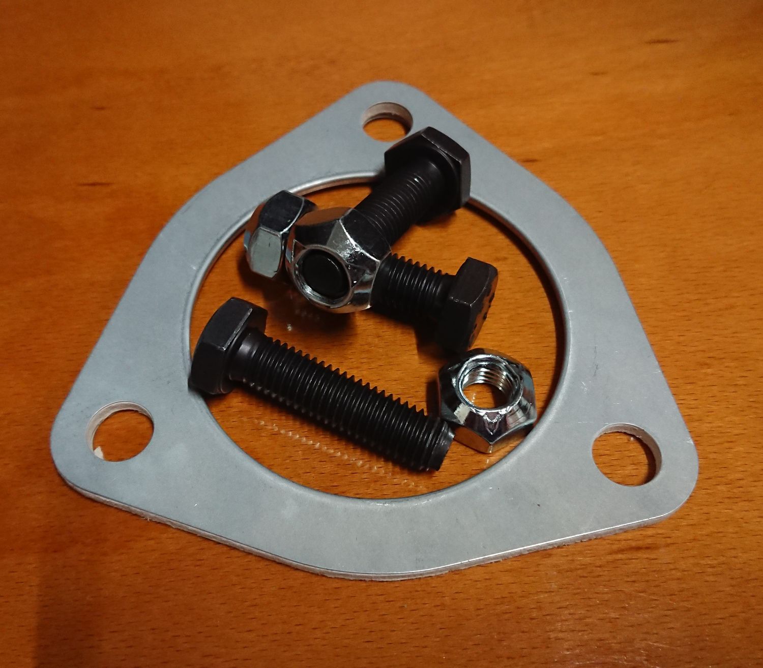 #015 Gasket SET for Exhaust manifold to Downpipe OM352 / 613D