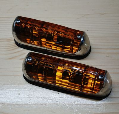 Turn signal SET, as used on first generation Fire Trucks, Original Hella