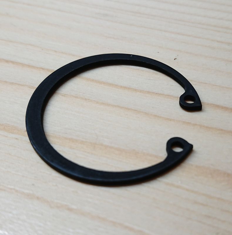 #194 Retaining ring for fixating gear stick in gearbox