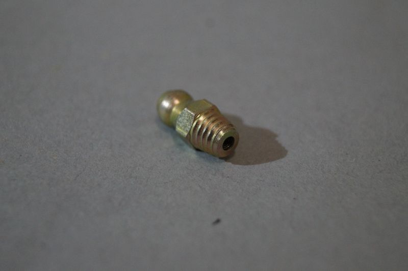 #037 Grease Lubricating Nipple for 270° hinge on rear door