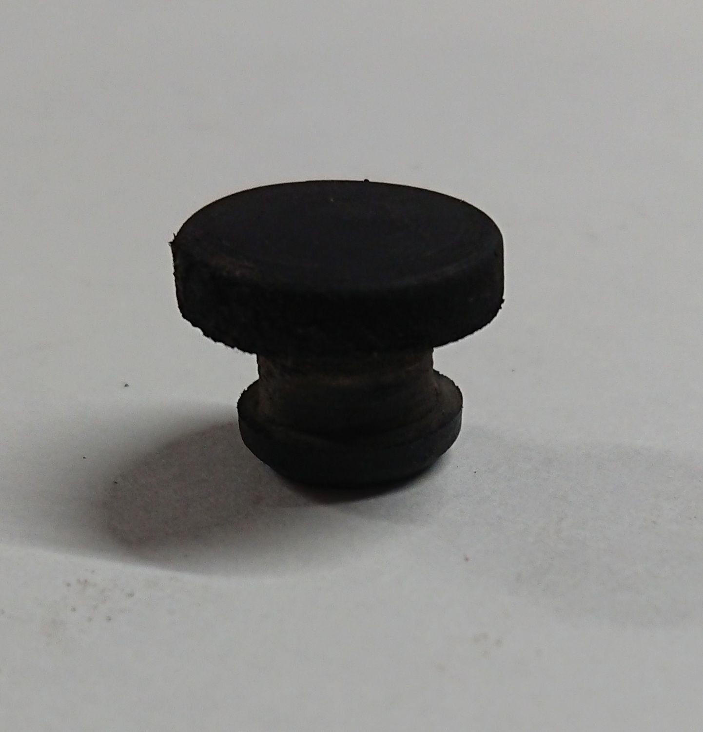 #045 Bumbstop for Door lock on 270° hinge mechanism