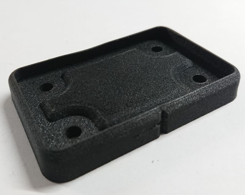 #053 Seal under door catcher for 270° hinge mechanism