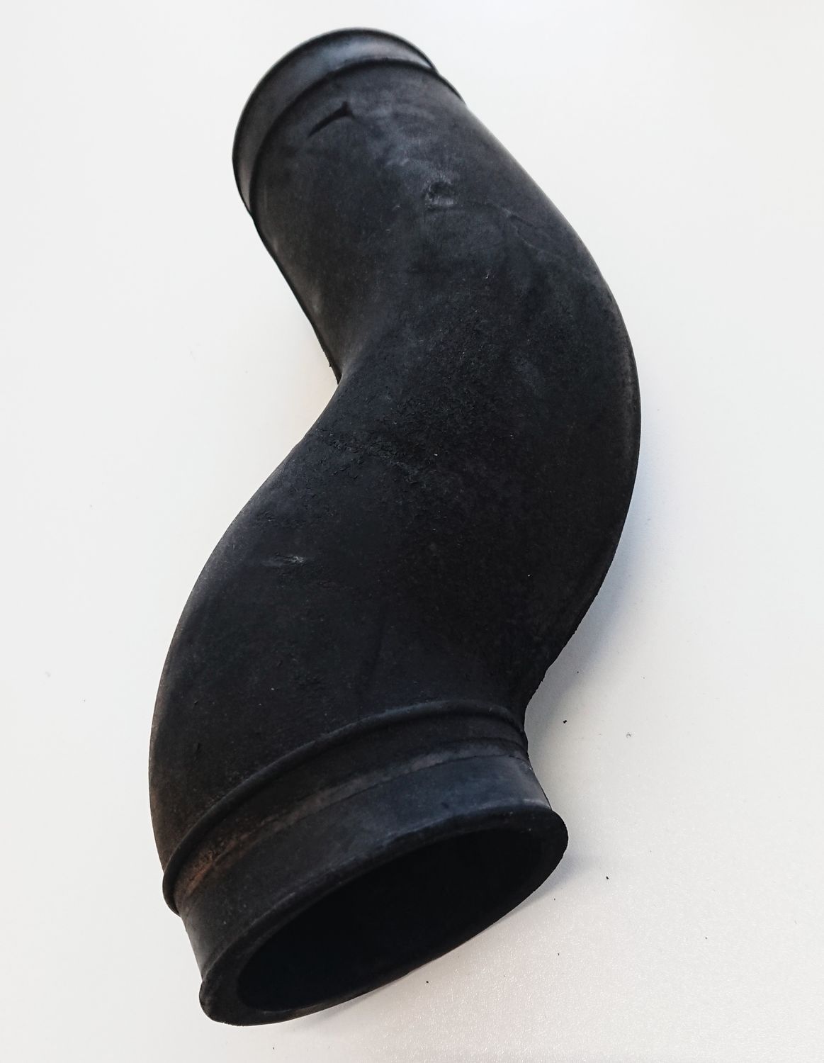 #056 Rubber Hose from Air intake to Air Filter Unit, 408D 508D, 608D O309 OM314, USED