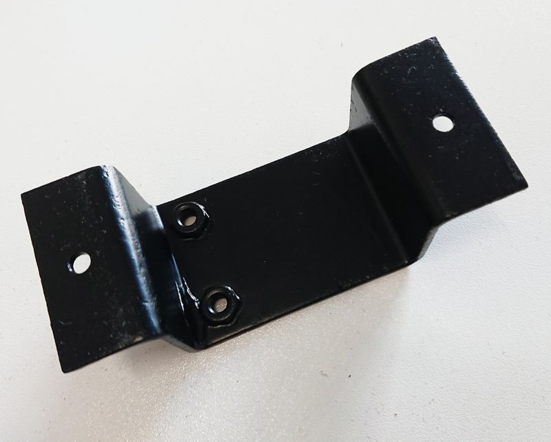 #598 Bracket for electrical connector box (#562)