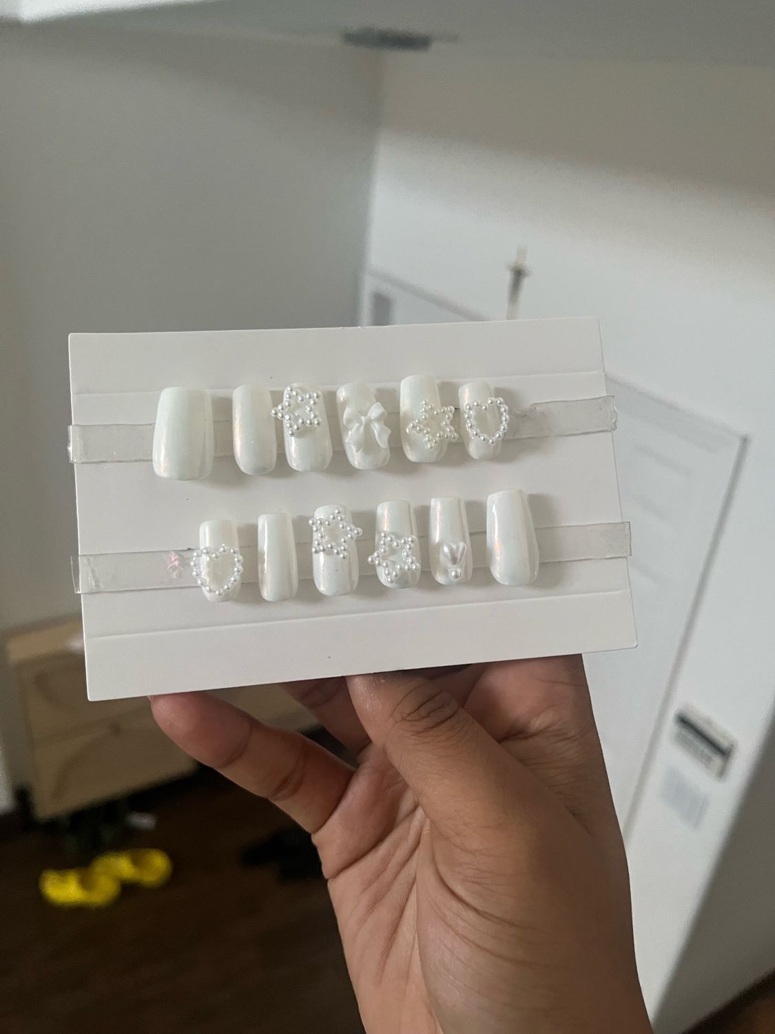 Pearly Press Ons