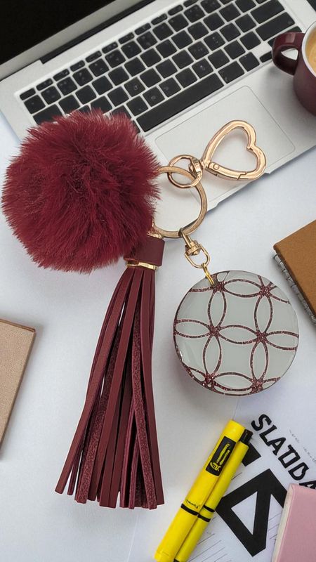 🎒Burgundy Luxe Acrylic Keychain with Tassel &amp; Pom